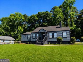 3051 Delmar Lane NW, Atlanta, GA 30311