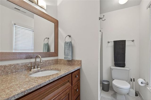 514 Mulligan DR, Virginia Beach, VA 23462