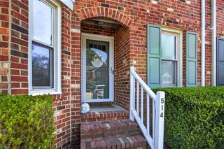 514 Mulligan DR, Virginia Beach, VA 23462