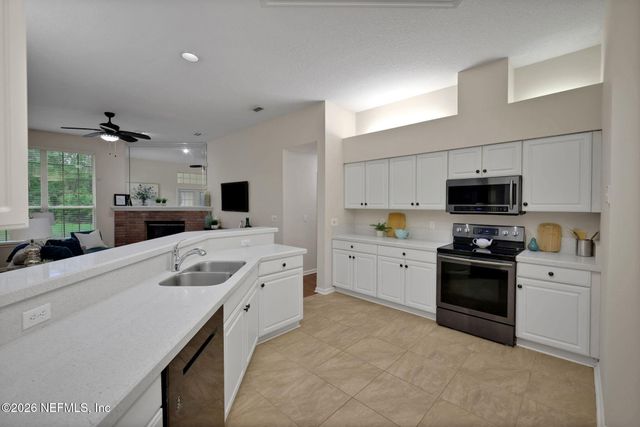 1768 GREENRIDGE Circle E, St. Johns, FL 32259