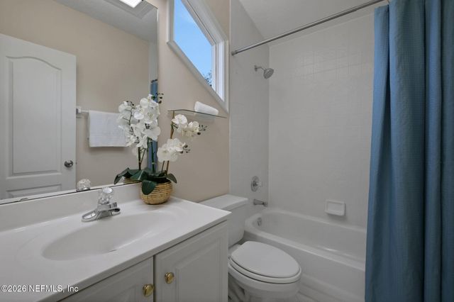 1768 GREENRIDGE Circle E, St. Johns, FL 32259
