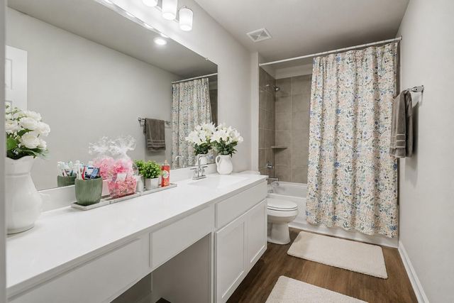 437 Ridge Palm Road, Magnolia, TX 77354