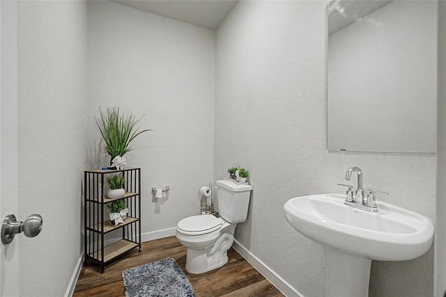 437 Ridge Palm Road, Magnolia, TX 77354