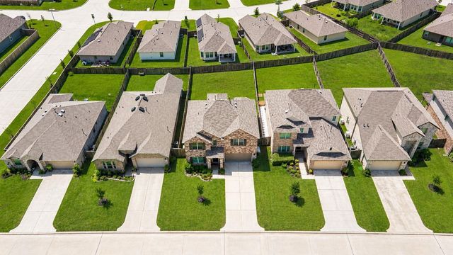 437 Ridge Palm Road, Magnolia, TX 77354