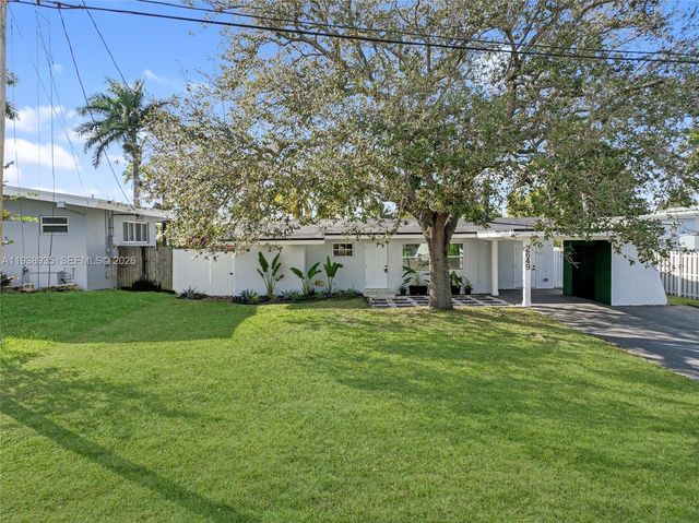 2649 Key Largo Ln, Fort Lauderdale, FL 33312
