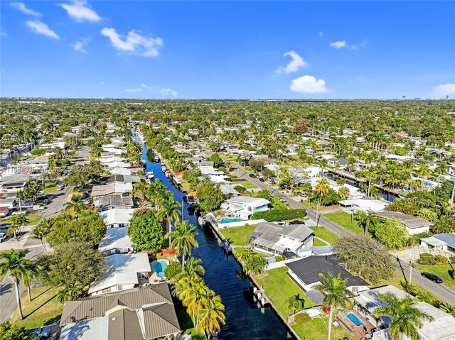 2649 Key Largo Ln, Fort Lauderdale, FL 33312