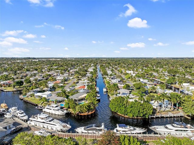 2649 Key Largo Ln, Fort Lauderdale, FL 33312