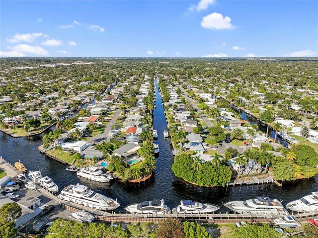 2649 Key Largo Ln, Fort Lauderdale, FL 33312