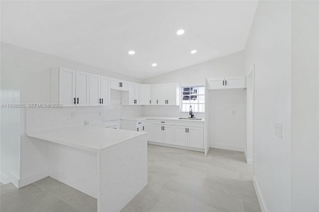 2649 Key Largo Ln, Fort Lauderdale, FL 33312