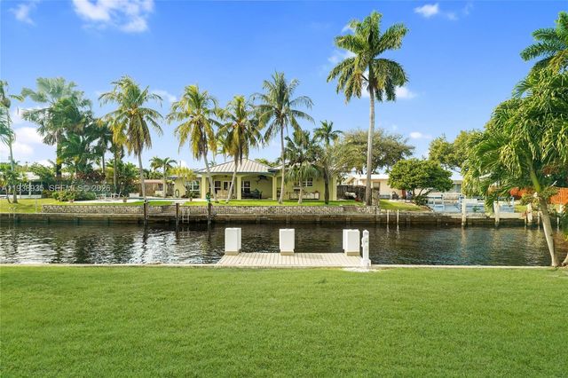 2649 Key Largo Ln, Fort Lauderdale, FL 33312