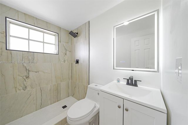 2649 Key Largo Ln, Fort Lauderdale, FL 33312