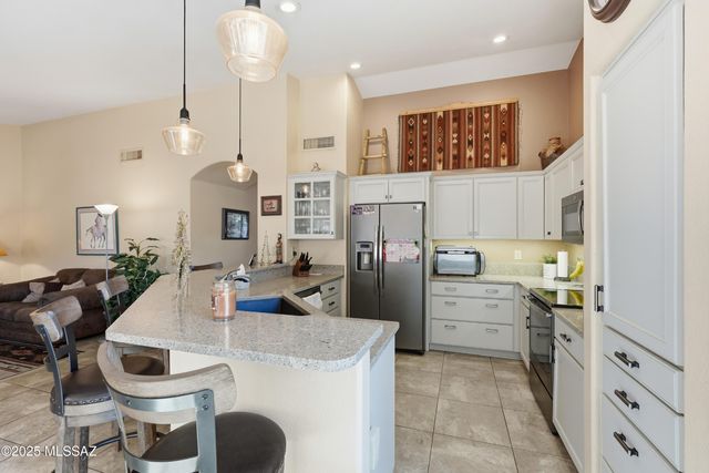 37120 S Canyon View Drive, Saddlebrooke, AZ 85739