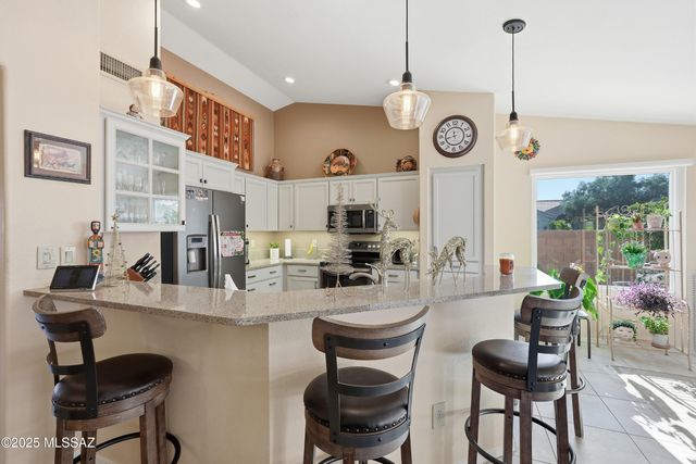 37120 S Canyon View Drive, Saddlebrooke, AZ 85739