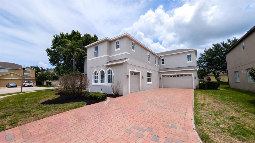 Image 2 of property listing at 2835 MIGLIARA LANE, Ocoee, FL 34761