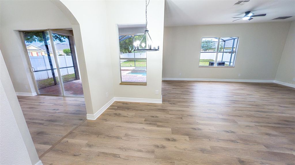 Image 46 of property listing at 2835 MIGLIARA LANE, Ocoee, FL 34761