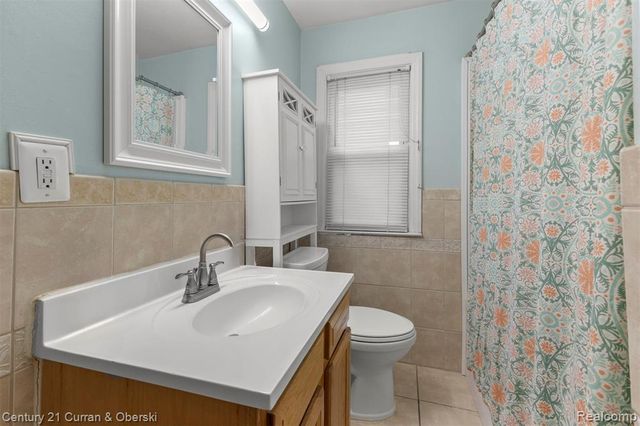 4123 Abbott Avenue, Lincoln Park, MI 48146