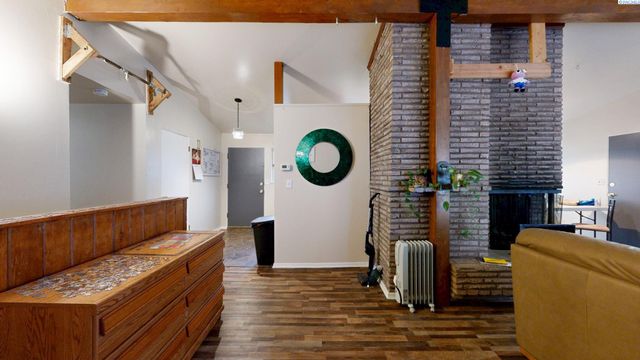 1645 NE Lower Drive, Pullman, WA 99163