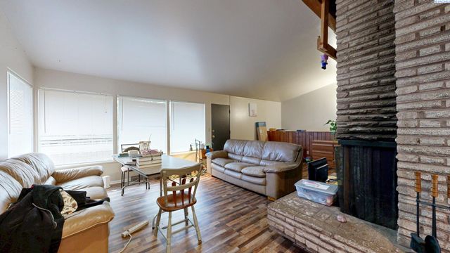 1645 NE Lower Drive, Pullman, WA 99163