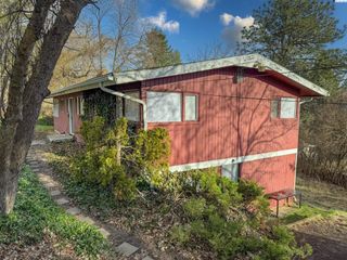 1645 NE Lower Drive, Pullman, WA 99163