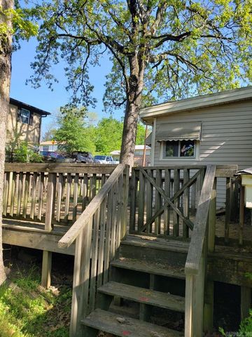 416 W 52nd St, North Little Rock, AR 72118