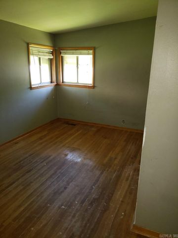 416 W 52nd St, North Little Rock, AR 72118