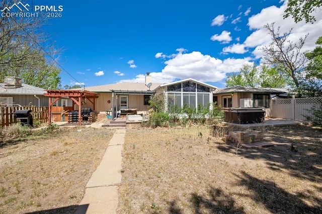 70 Caledonia Road, Pueblo, CO 81001