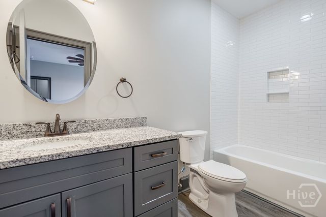 34 Depot St 24, Hartwell, GA 30643