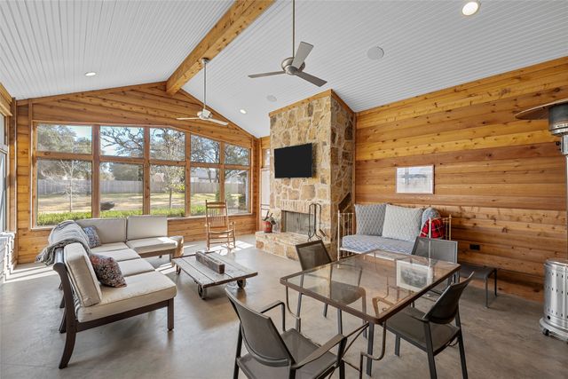 15021 Sendero Lane, Woodway, TX 76712