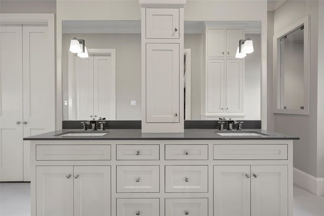 15021 Sendero Lane, Woodway, TX 76712