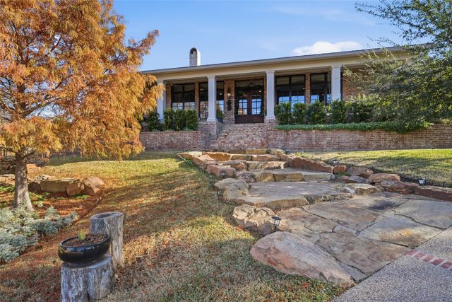 15021 Sendero Lane, Woodway, TX 76712