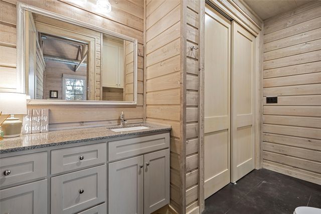 15021 Sendero Lane, Woodway, TX 76712