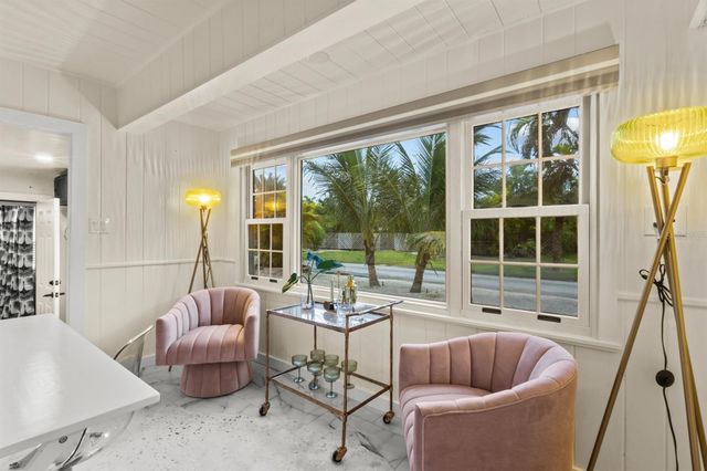 760 LONGBOAT COURT, Longboat Key, FL 34228