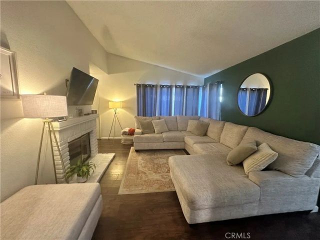 4974 Vail, San Bernardino, CA 92407