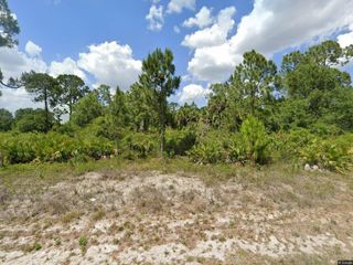 733 Palmer Street, Lehigh Acres, FL 33974