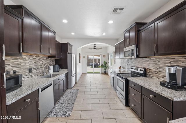 16612 N 28TH Way, Phoenix, AZ 85032