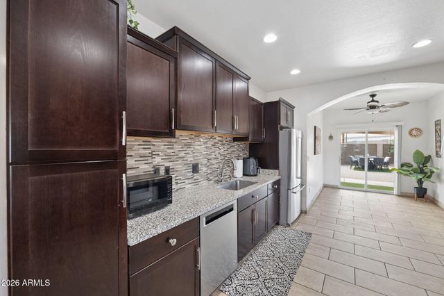 16612 N 28TH Way, Phoenix, AZ 85032