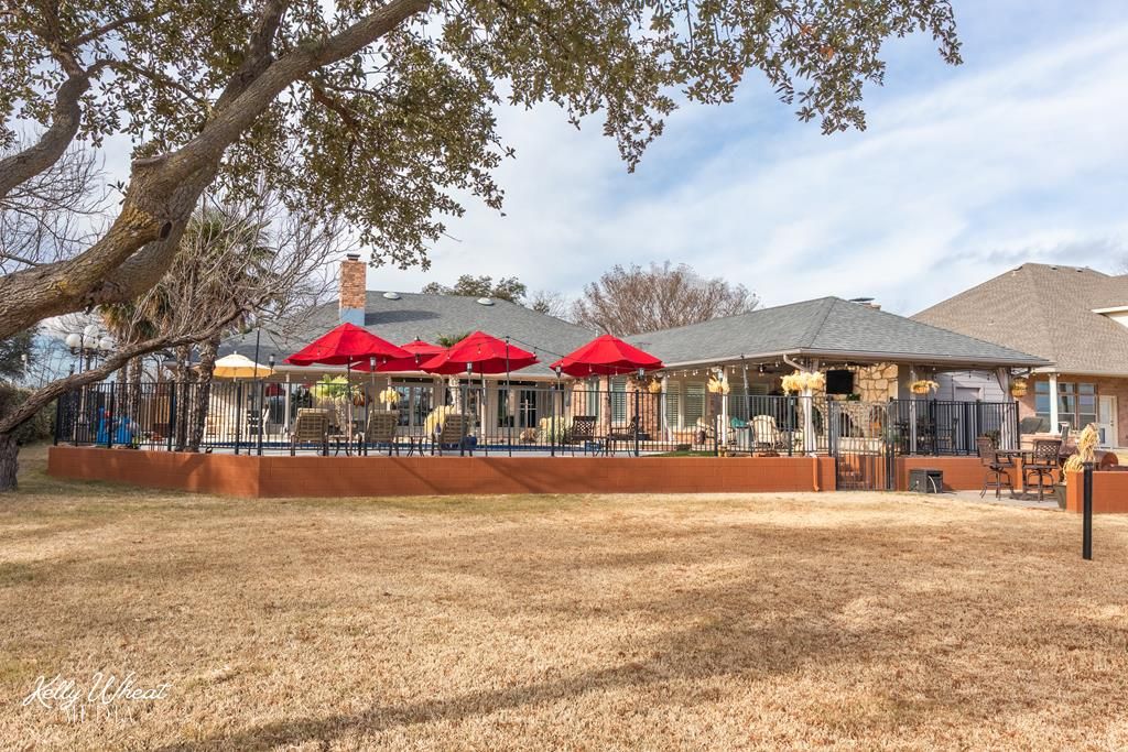 Image 37 of property listing at 1854 S Concho Dr, San Angelo, TX 76904