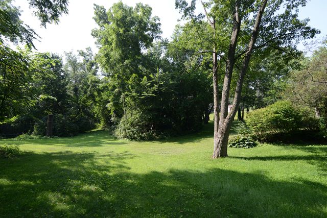 3N353 Pine Hills Road, St. Charles, IL 60175