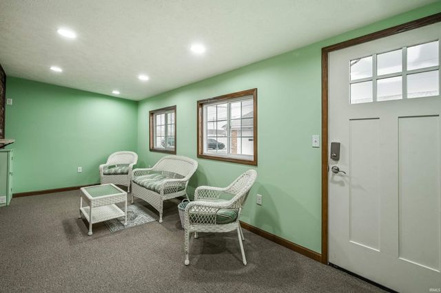 2208 Roselawn Dr Unit 4, Lebanon, IN 46052