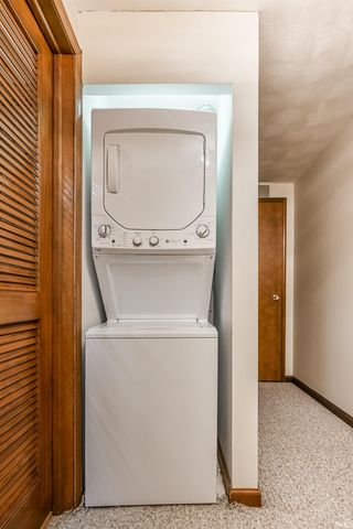 2208 Roselawn Dr Unit 4, Lebanon, IN 46052