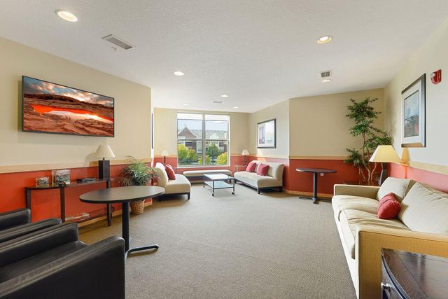 3640 Wooddale Avenue S 315, Saint Louis Park, MN 55416