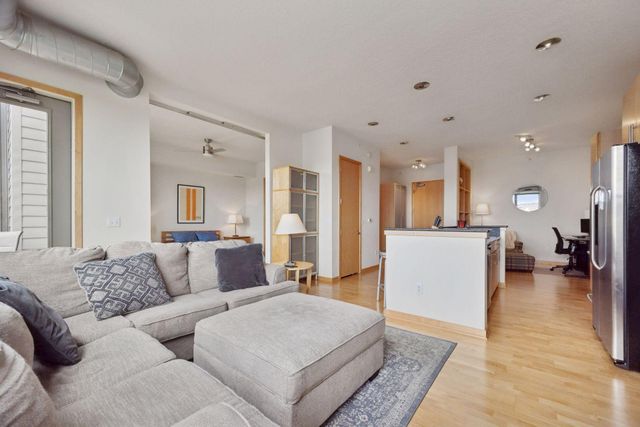 3640 Wooddale Avenue S 315, Saint Louis Park, MN 55416