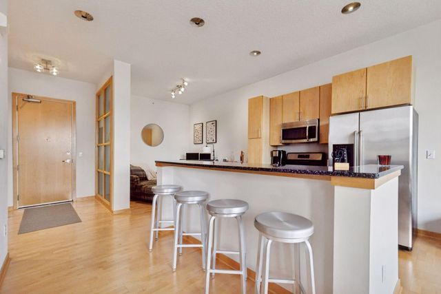 3640 Wooddale Avenue S 315, Saint Louis Park, MN 55416