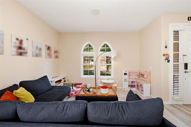 1028 LASCALA DRIVE, Windermere, FL 34786