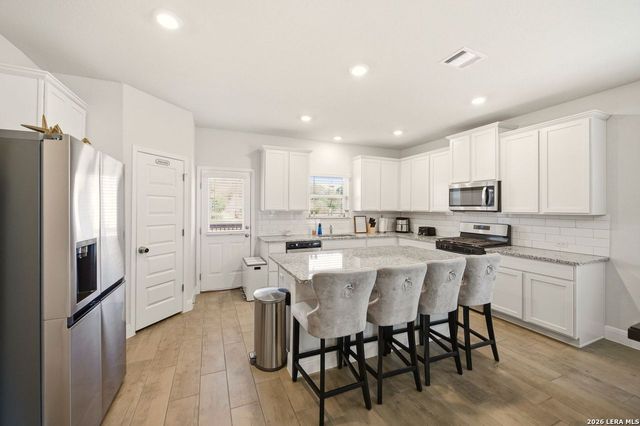 223 RED ROCK CANYON, San Antonio, TX 78258