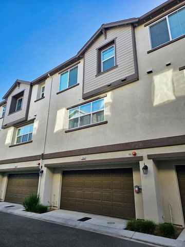 1746 Pedrozzi Common, Livermore, CA 94551