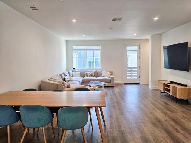 1746 Pedrozzi Common, Livermore, CA 94551