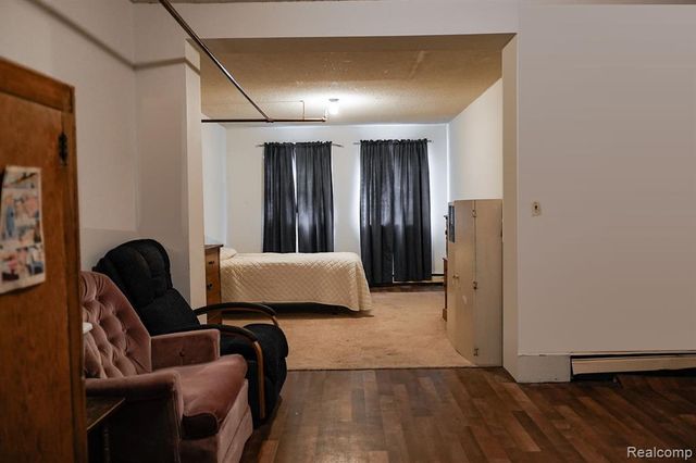 5908 Frankfort Highway, Benzonia, MI 49616