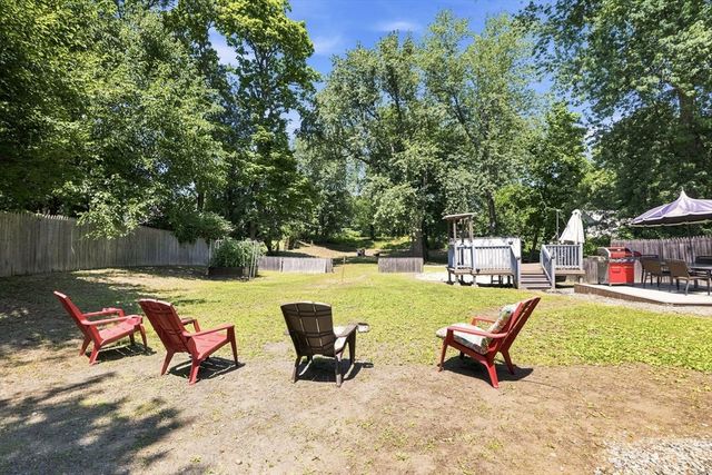 72 Switzer Street, Springfield, MA 01109