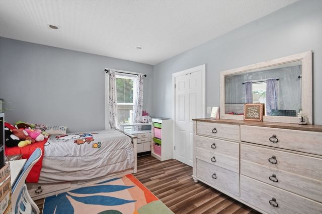 72 Switzer Street, Springfield, MA 01109